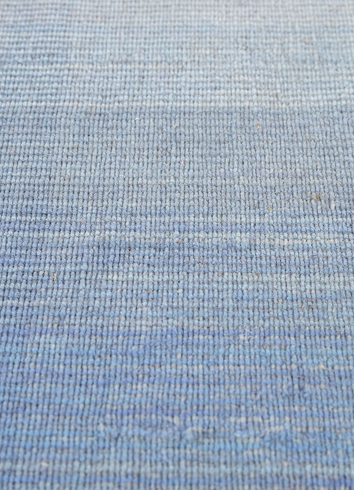 tesoro blue wool hand loom Rug - CloseUp