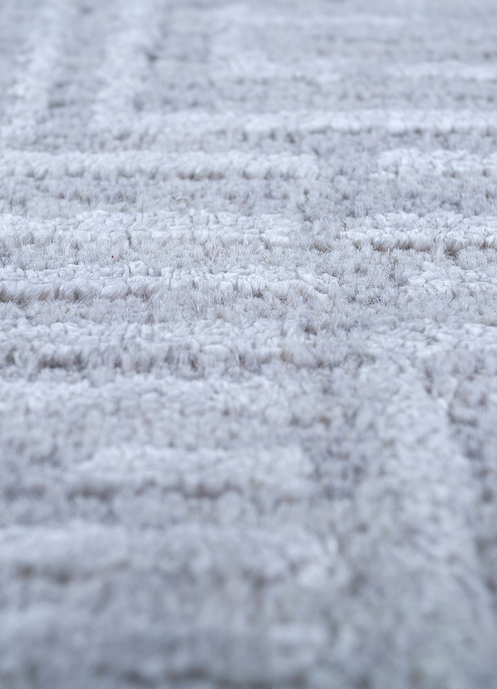 manifest grey and black wool and silk hand knotted Rug - CloseUp