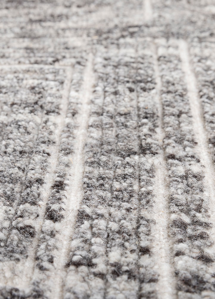 aprezo ivory wool hand knotted Rug - CloseUp