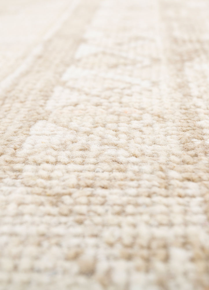 thyme beige and brown wool hand knotted Rug - CloseUp