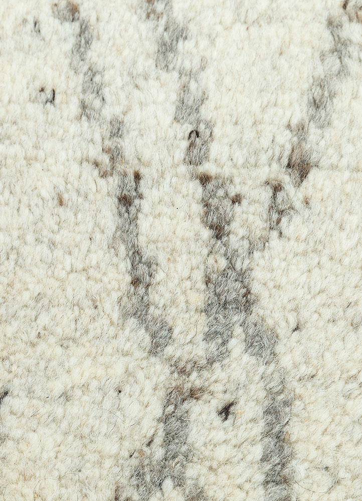 zuri beige and brown wool hand knotted Rug - CloseUp