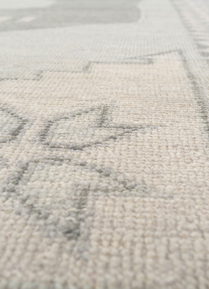 thyme blue wool hand knotted Rug - CloseUp