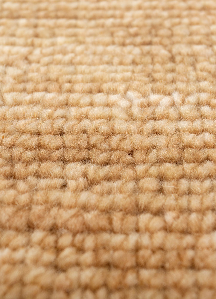 manifest red and orange wool hand knotted Rug - CloseUp