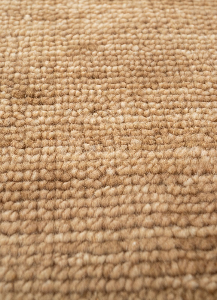 manifest beige and brown wool hand knotted Rug - CloseUp