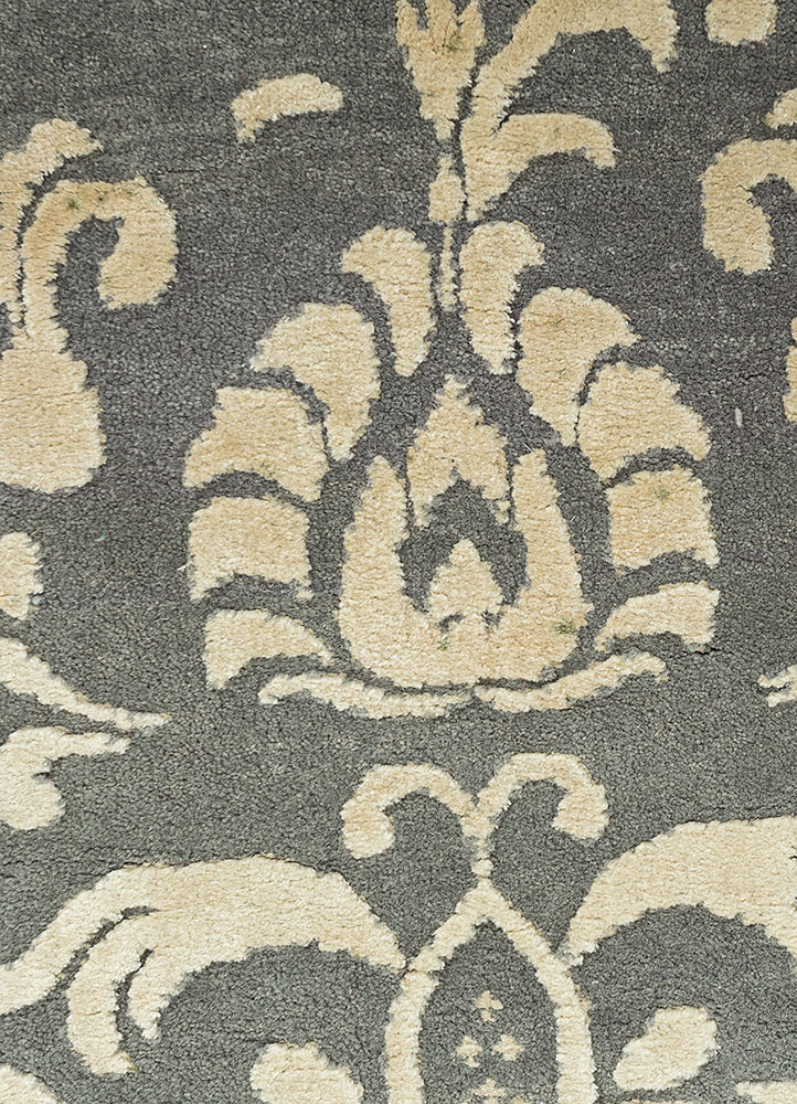 far east grey and black wool and silk hand knotted Rug - CloseUp