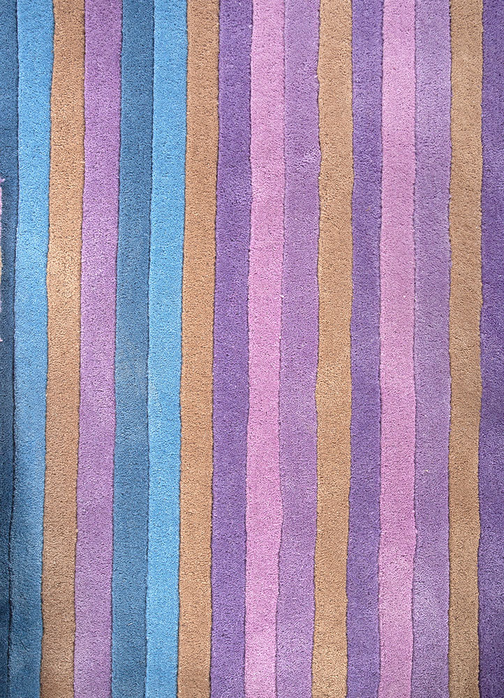 linear beige and brown wool hand tufted Rug - CloseUp
