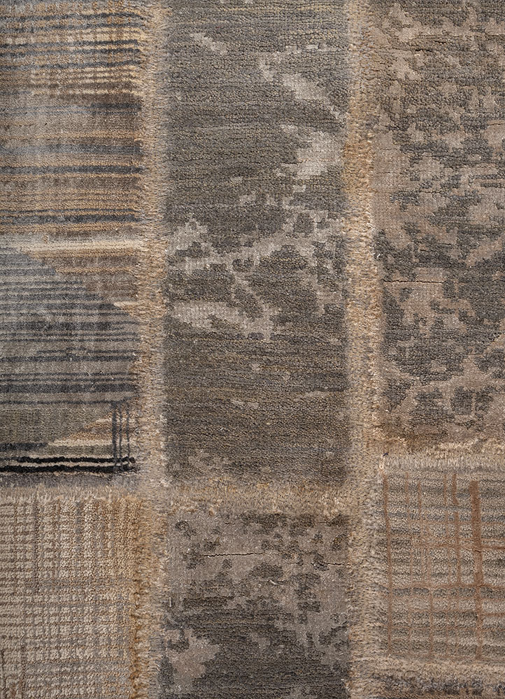 provenance grey and black wool and bamboo silk hand knotted Rug - CloseUp