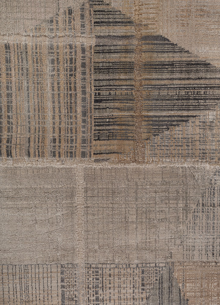 provenance grey and black wool and bamboo silk hand knotted Rug - CloseUp