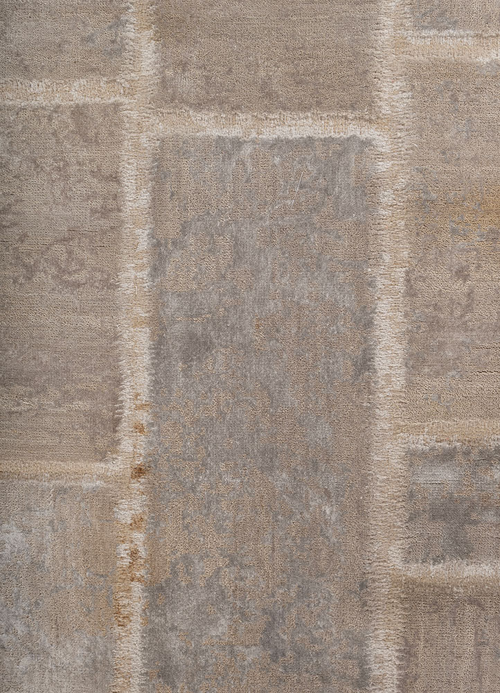 provenance grey and black wool and bamboo silk hand knotted Rug - CloseUp