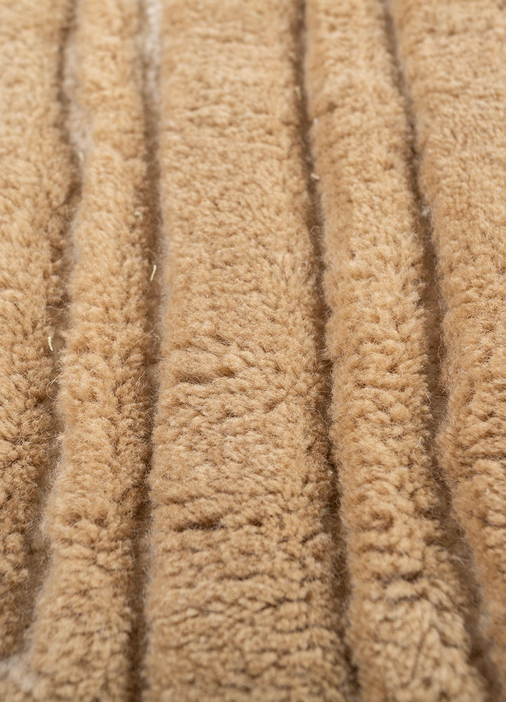 zuri beige and brown wool hand knotted Rug - CloseUp