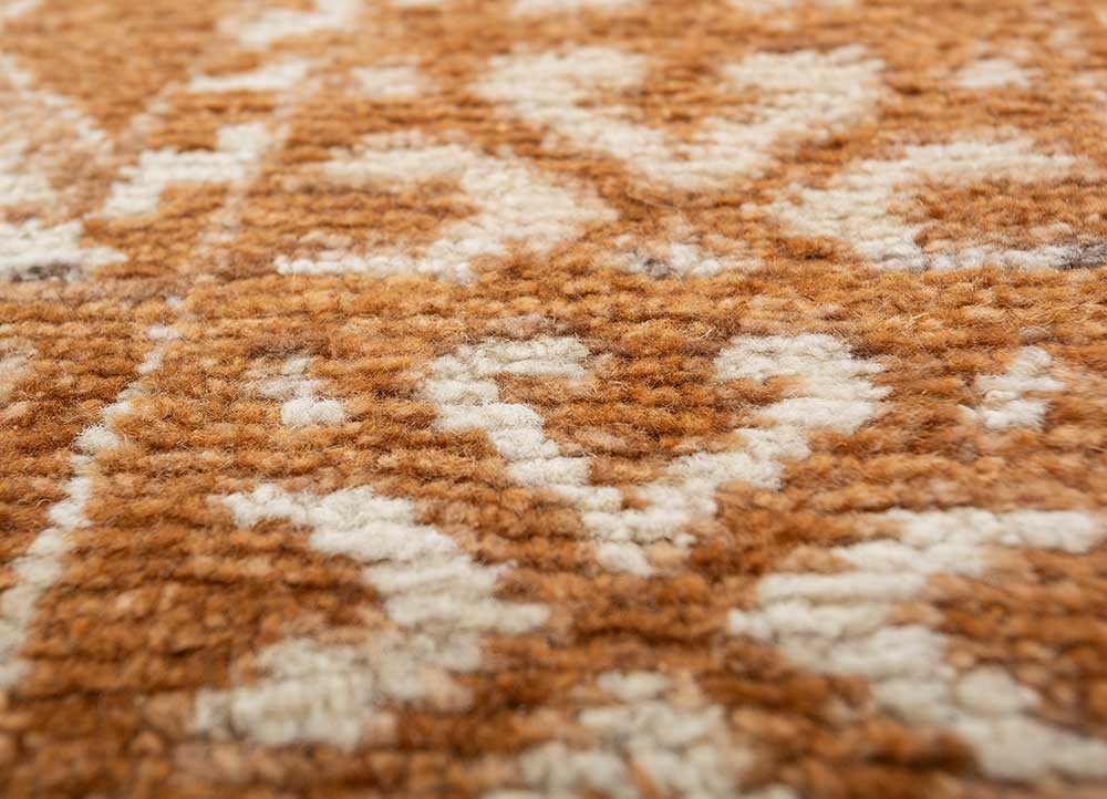 manifest red and orange afghan wool hand knotted Rug - CloseUp