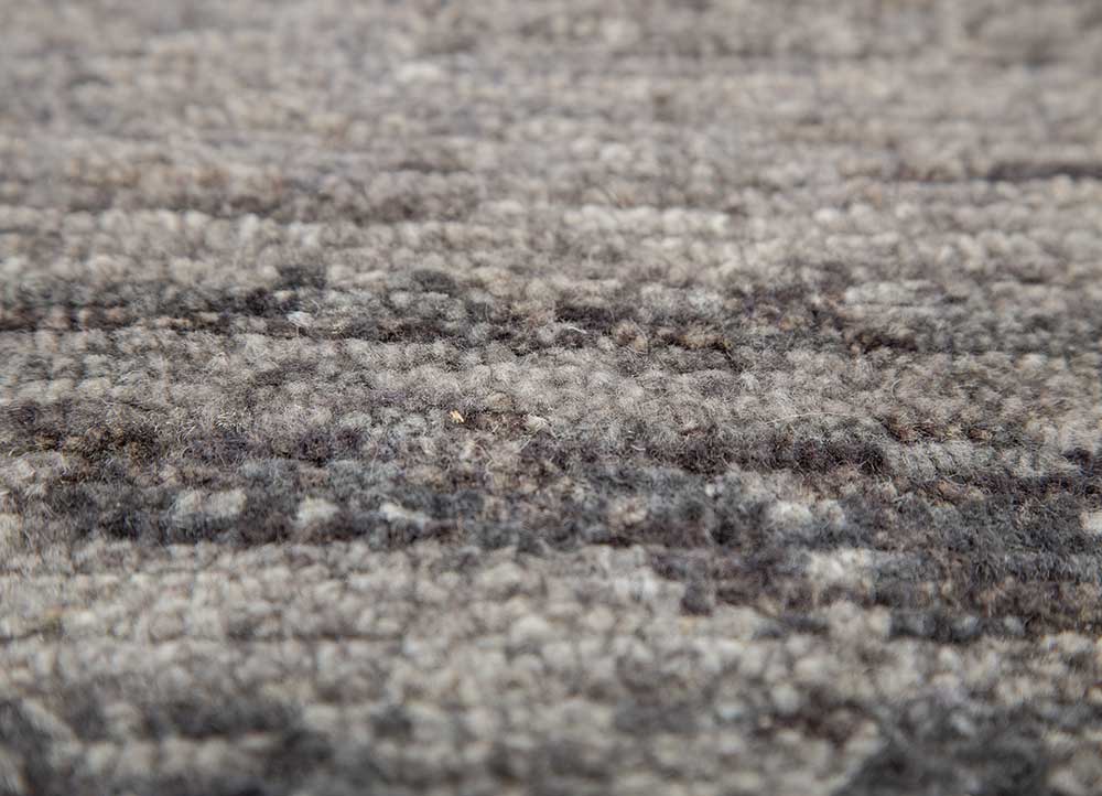 manifest grey and black afghan wool hand knotted Rug - CloseUp
