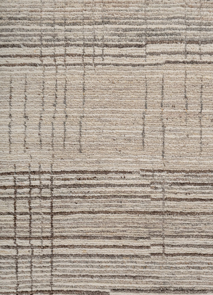 manifest beige and brown wool hand knotted Rug - CloseUp