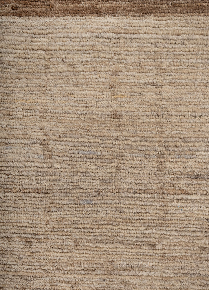 manifest beige and brown wool hand knotted Rug - CloseUp