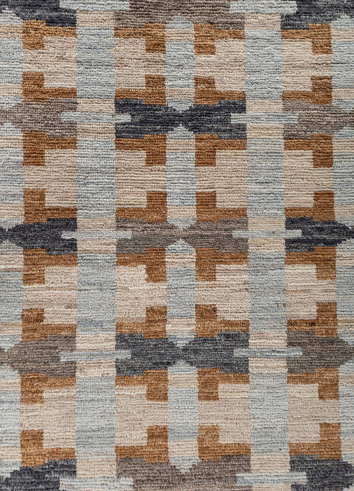 manifest green wool hand knotted Rug - CloseUp
