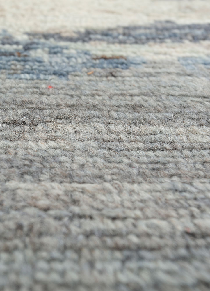entropy blue wool hand knotted Rug - CloseUp