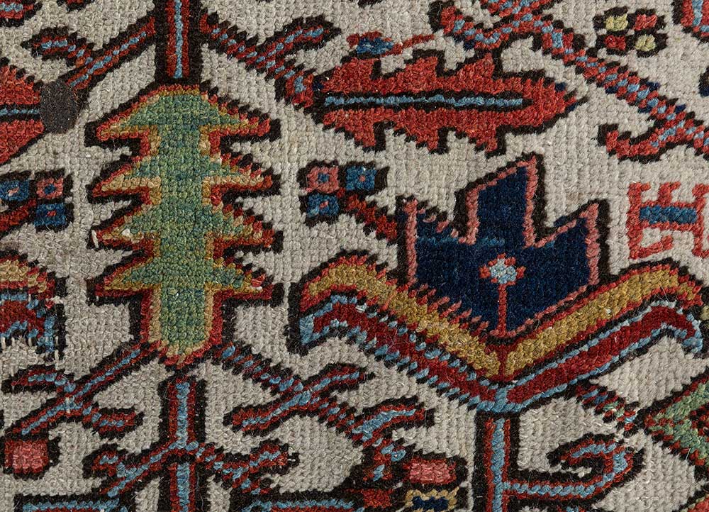 aalam multi wool hand knotted Rug - CloseUp
