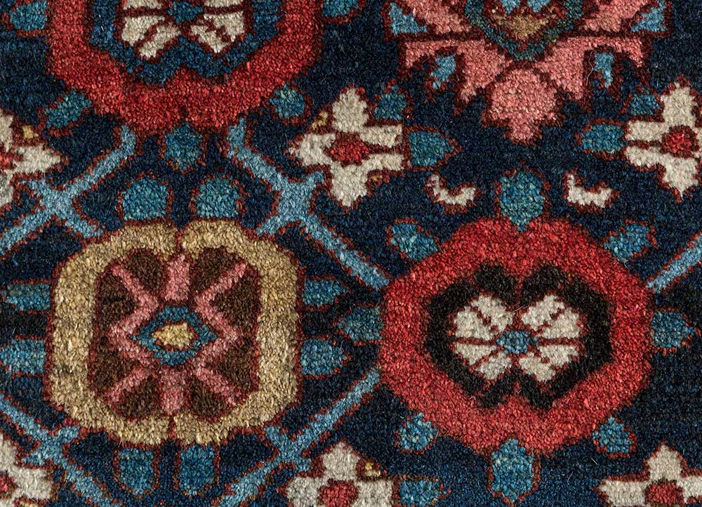 aalam blue wool hand knotted Rug - CloseUp