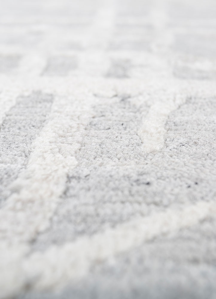 entropy blue viscose hand knotted Rug - CloseUp