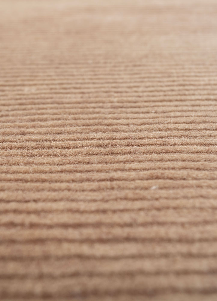 azalea beige and brown wool hand knotted Rug - CloseUp