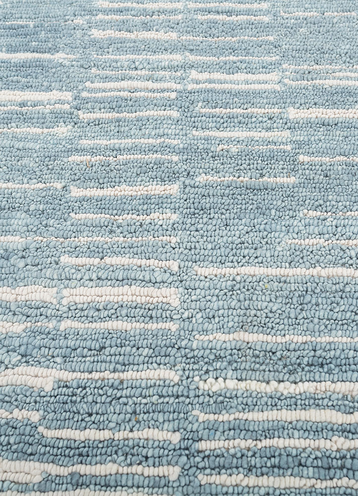 blythe ivory wool hand knotted Rug - CloseUp