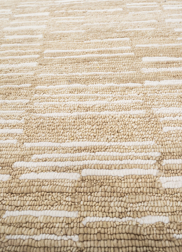 blythe ivory wool hand knotted Rug - CloseUp