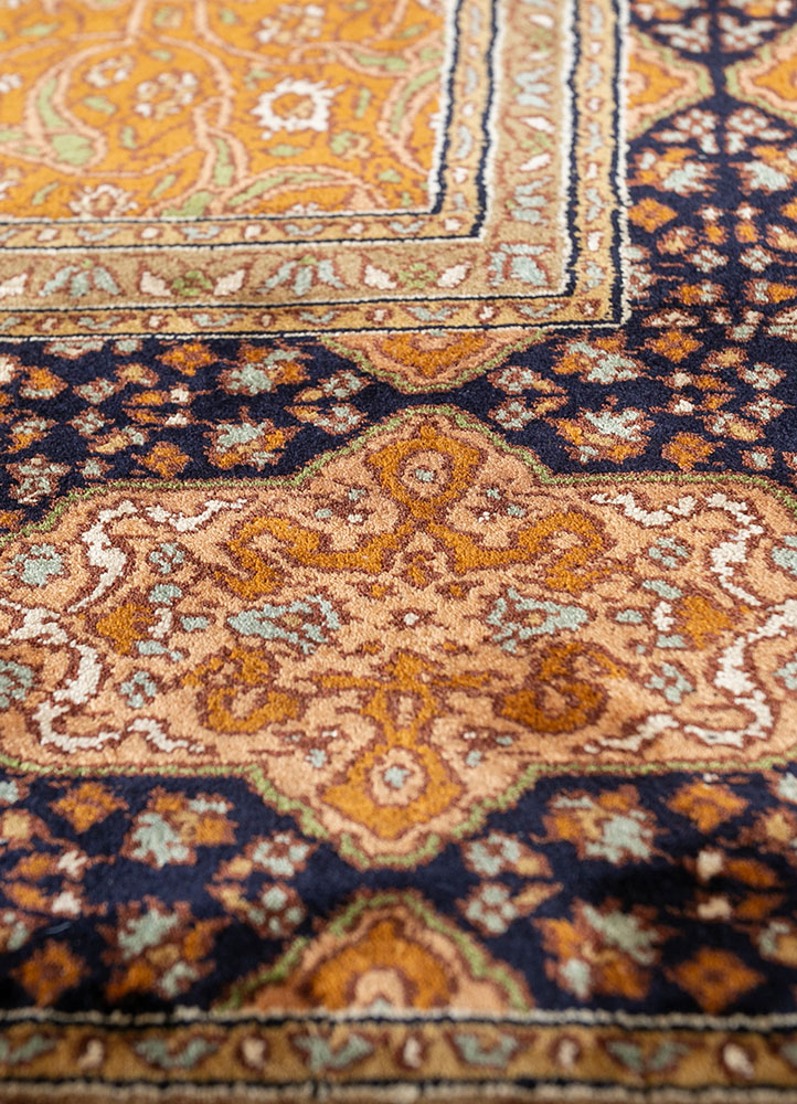 gulmarg blue silk hand knotted Rug - CloseUp