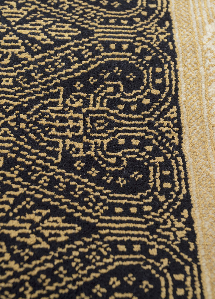 gulnar beige and brown wool and viscose hand knotted Rug - CloseUp
