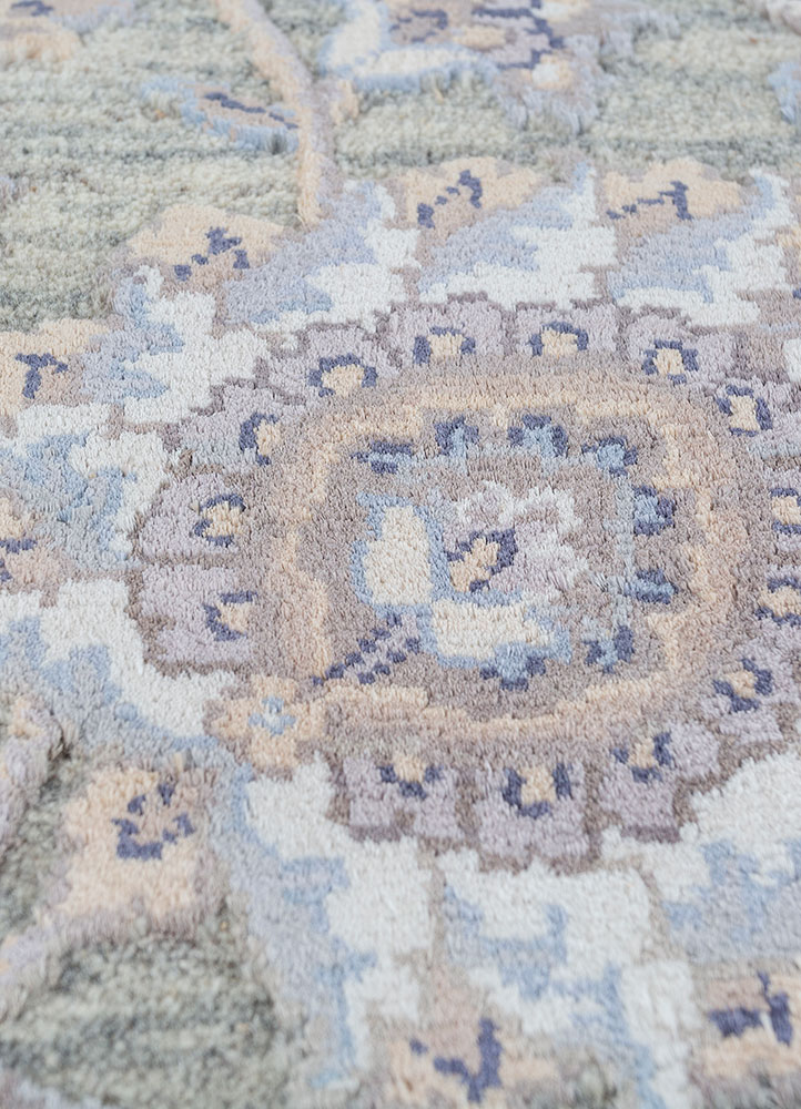 aurora blue wool and viscose hand knotted Rug - CloseUp