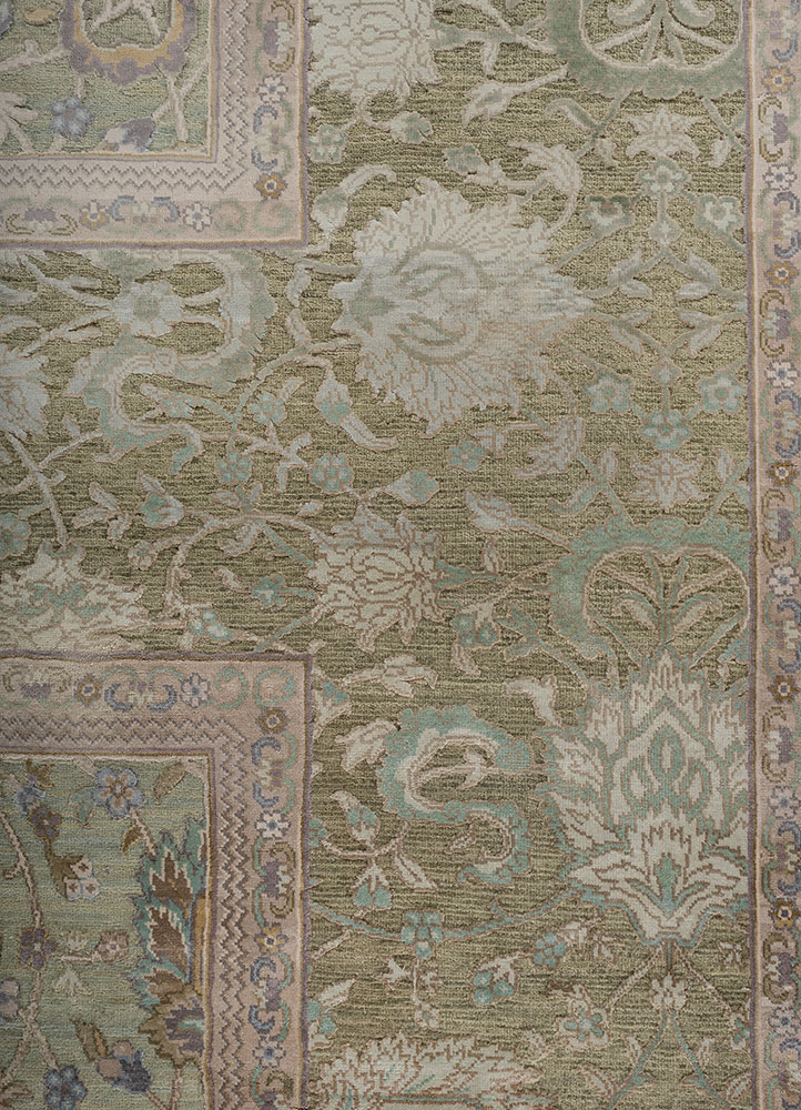 far east green wool and silk hand knotted Rug - CloseUp
