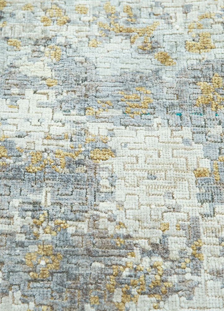 far east blue wool and silk hand knotted Rug - CloseUp