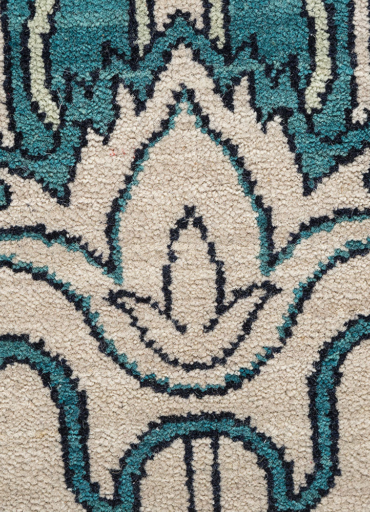 aurora blue wool hand knotted Rug - CloseUp