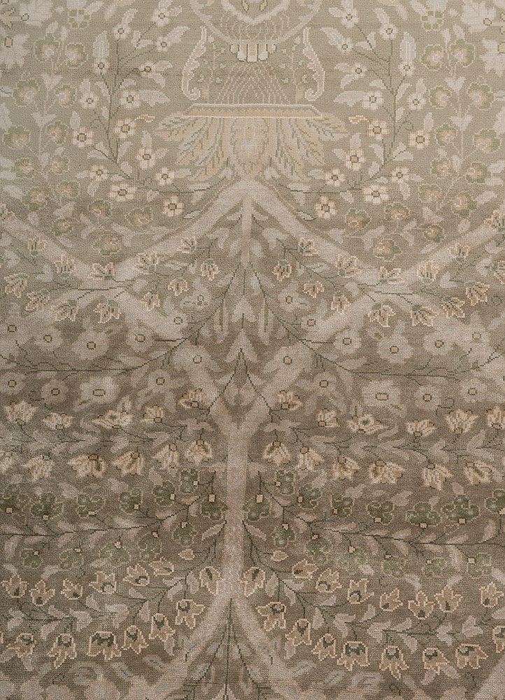 gulmarg green silk hand knotted Rug - CloseUp
