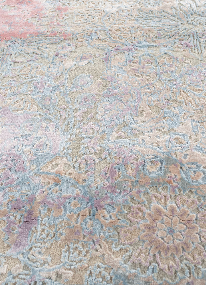 far east blue wool and bamboo silk hand knotted Rug - CloseUp
