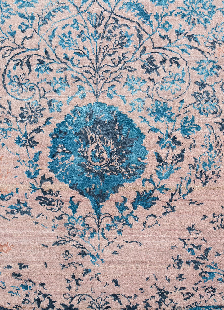 far east pink and purple wool and bamboo silk hand knotted Rug - CloseUp