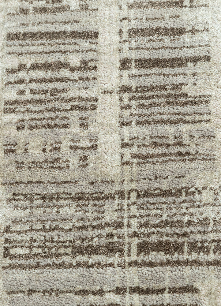 unstring by kavi ivory wool and bamboo silk hand knotted Rug - CloseUp