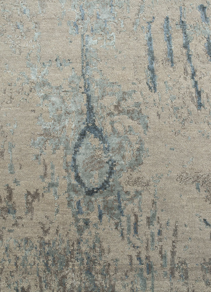 unstring by kavi grey and black wool and bamboo silk hand knotted Rug - CloseUp