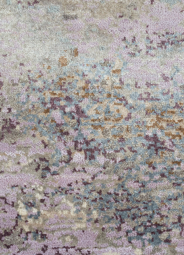 unstring by kavi red and orange wool and bamboo silk hand knotted Rug - CloseUp