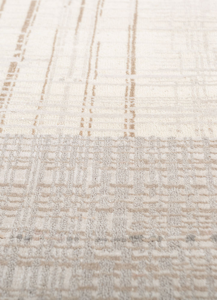unstring by kavi grey and black wool and bamboo silk hand knotted Rug - CloseUp