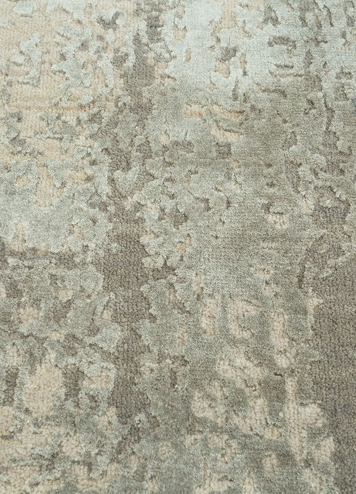 tattvam beige and brown wool and bamboo silk hand knotted Rug - CloseUp