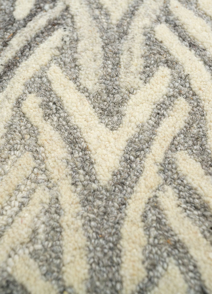 pathways beige and brown wool hand tufted Rug - CloseUp