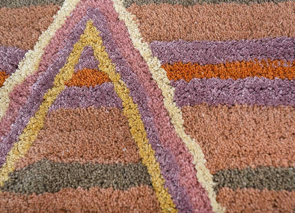 linear red and orange wool and viscose hand tufted Rug - CloseUp