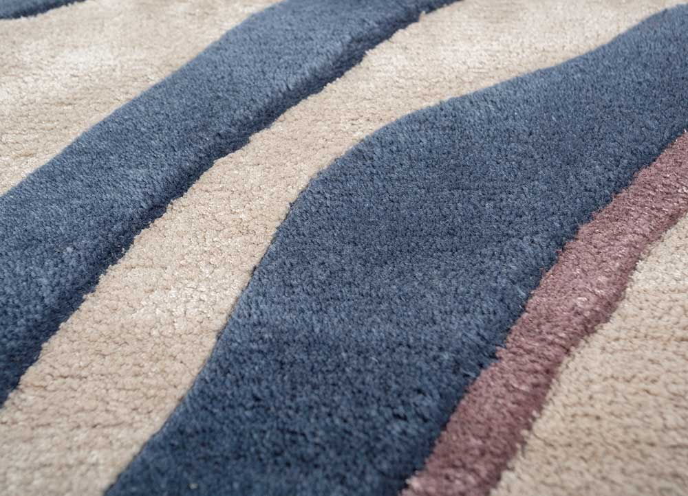 wild wanderlust blue wool and viscose hand tufted Rug - CloseUp