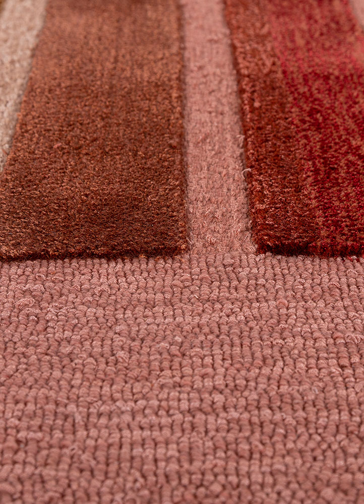 linear red and orange wool and viscose hand tufted Rug - CloseUp