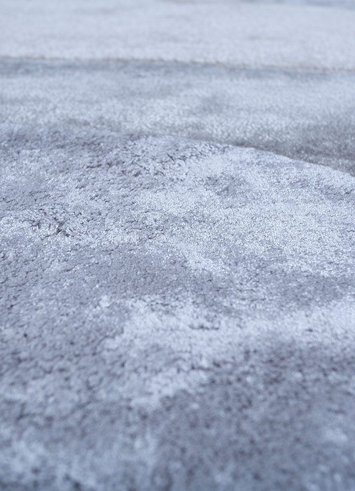 caliedo ivory wool and viscose hand tufted Rug - CloseUp