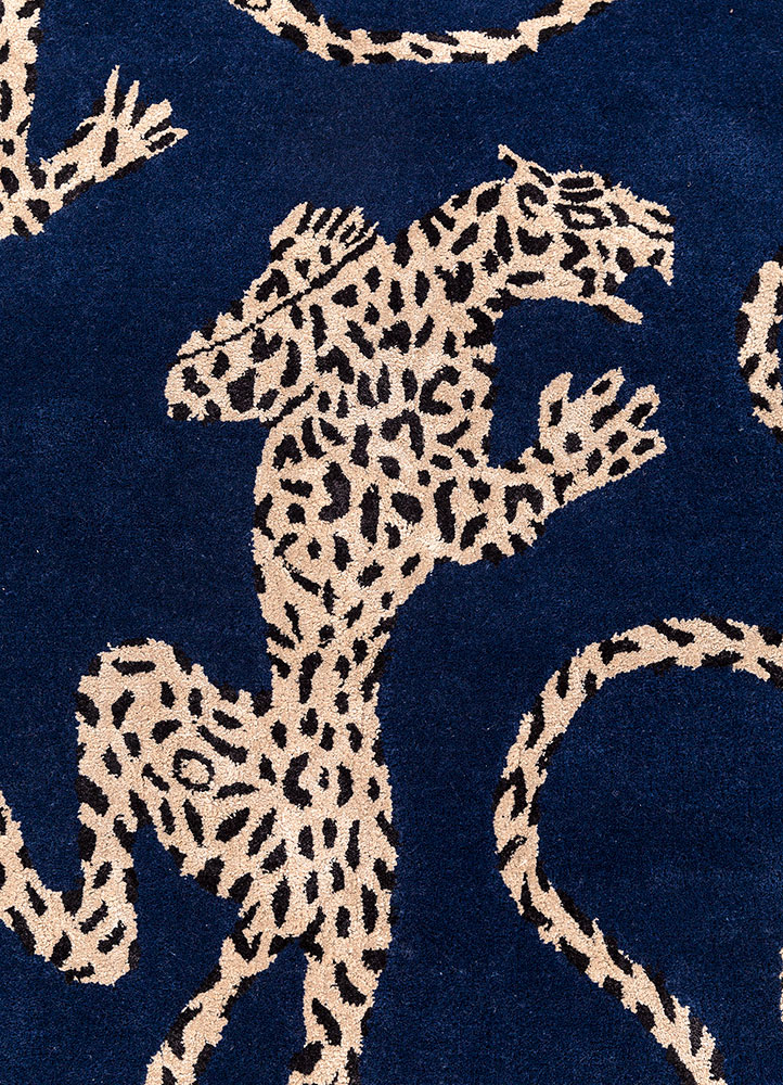 wild wanderlust blue wool and viscose hand tufted Rug - CloseUp