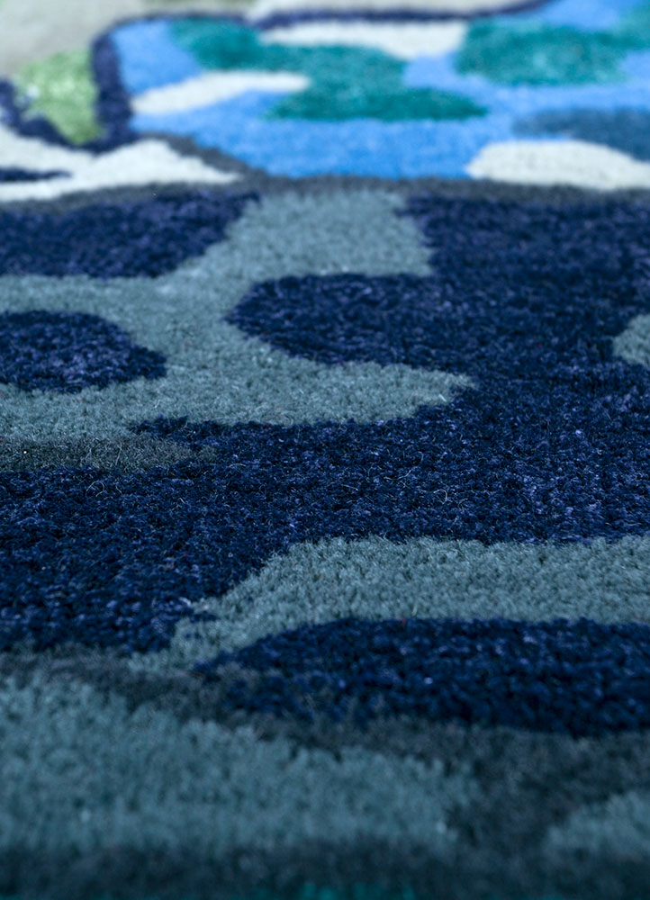 reminiscence blue wool and viscose hand tufted Rug - CloseUp