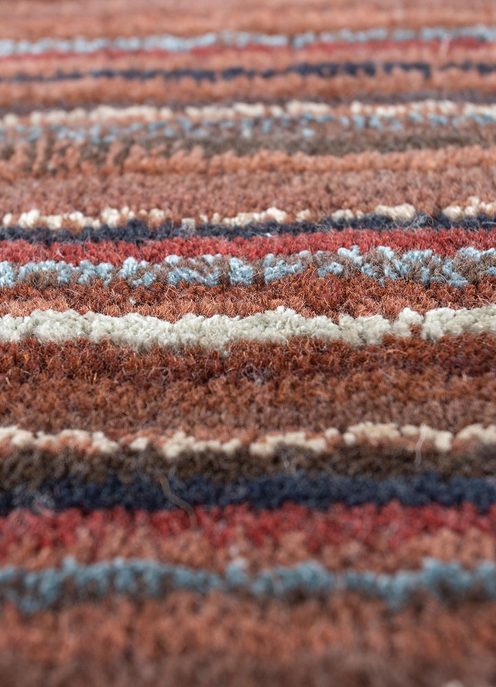 linear red and orange wool and viscose hand tufted Rug - CloseUp