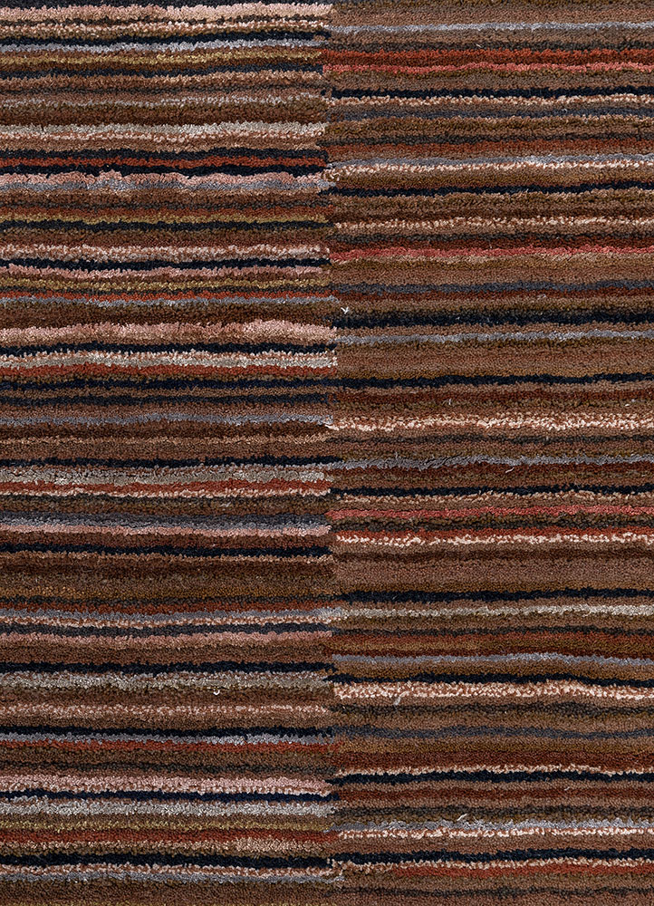 linear red and orange wool and viscose hand tufted Rug - CloseUp