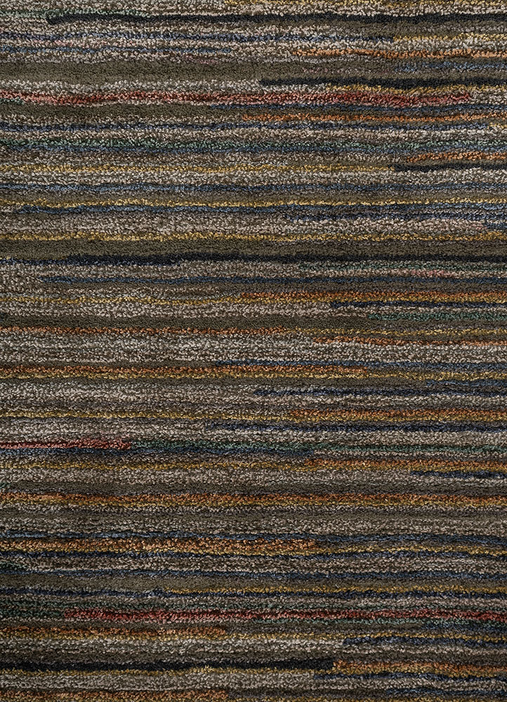 linear beige and brown wool and viscose hand tufted Rug - CloseUp